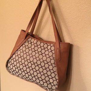 Nine West brown leather w/material insert purse. NWT. Inner satin lining.
